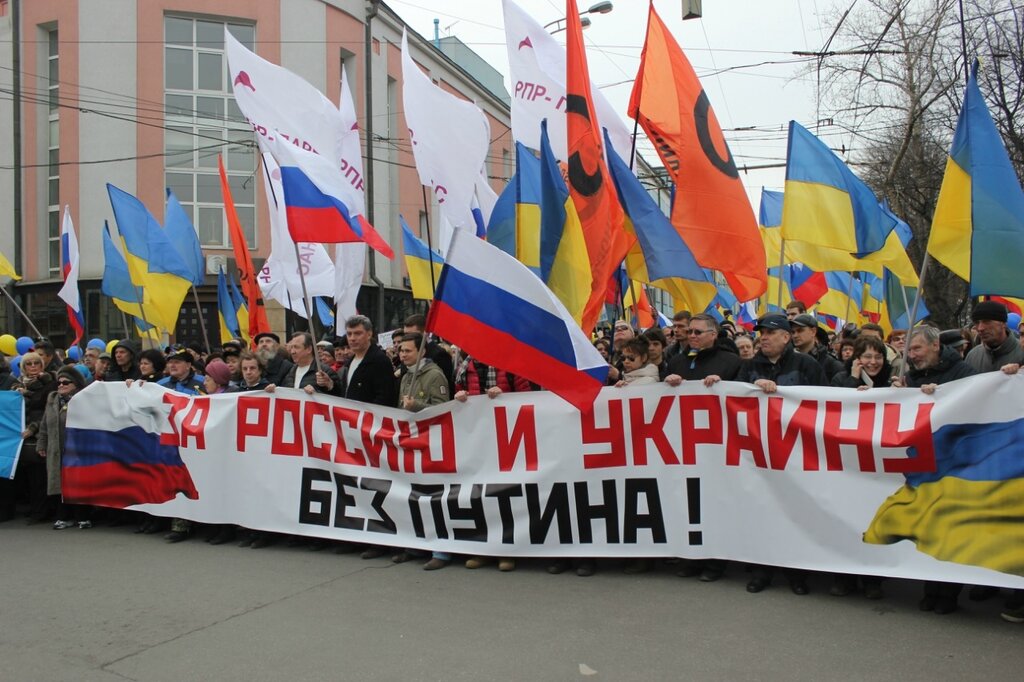 Русские против войны с Украиной: Марш мира 2014